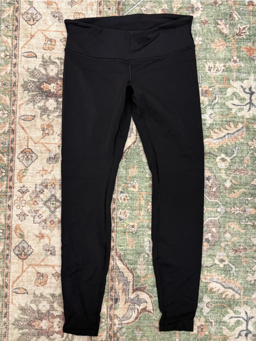 lululemon athletica Black Leggings low waisted size small